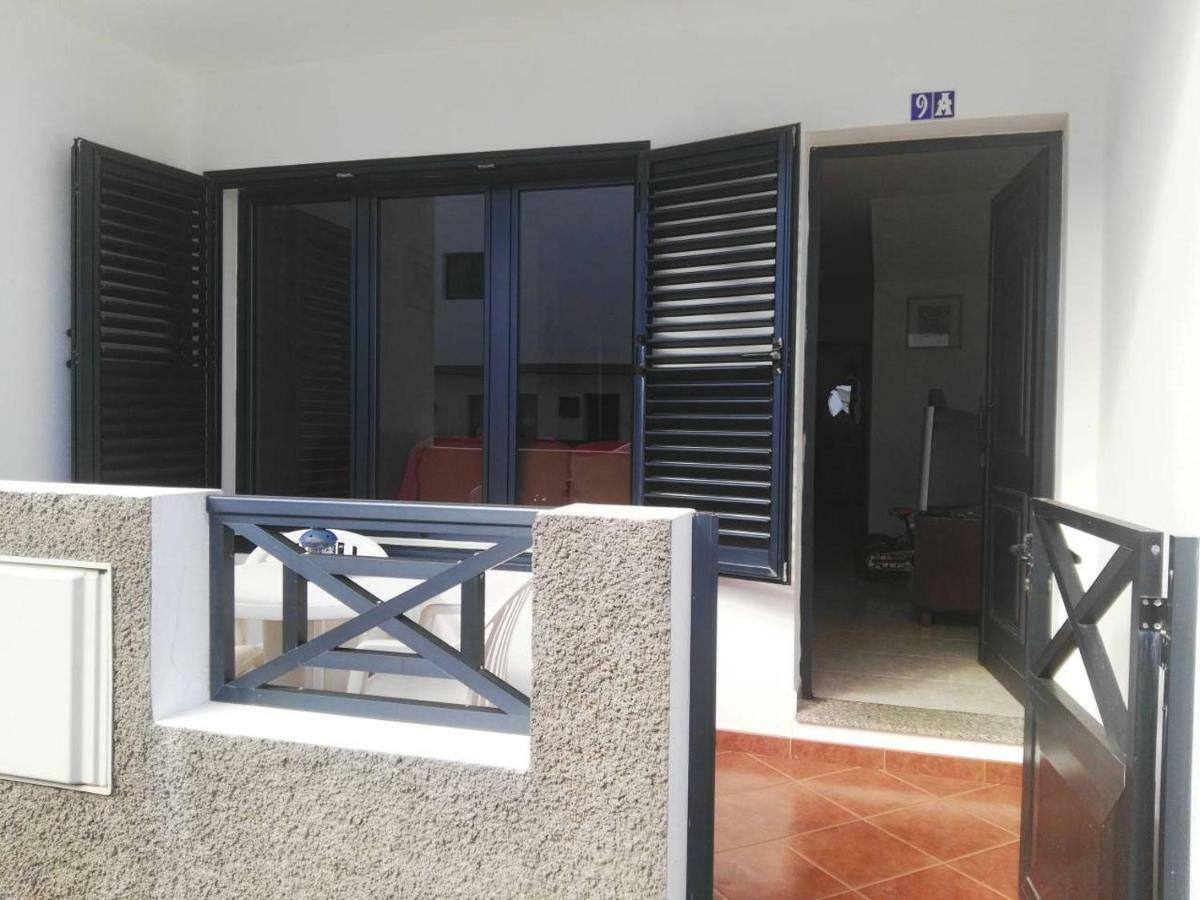 Casa La Charca De Famara Daire Dış mekan fotoğraf