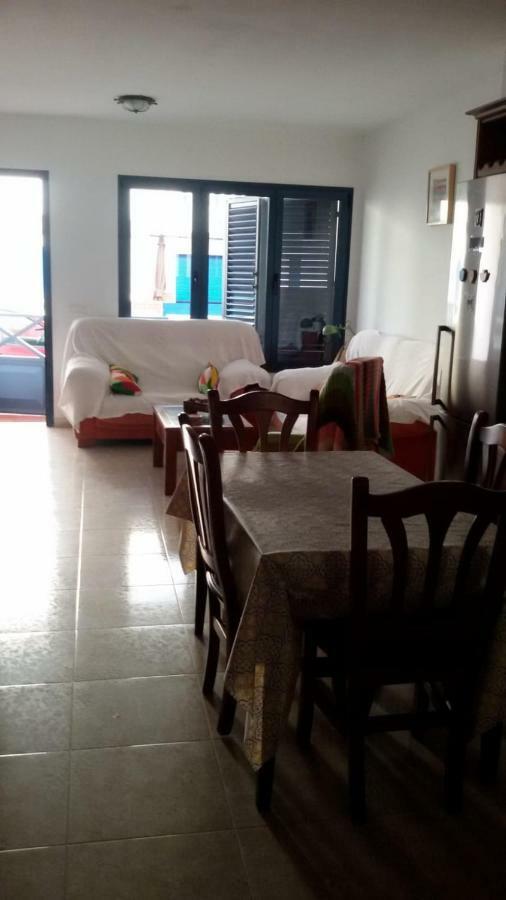 Casa La Charca De Famara Daire Dış mekan fotoğraf